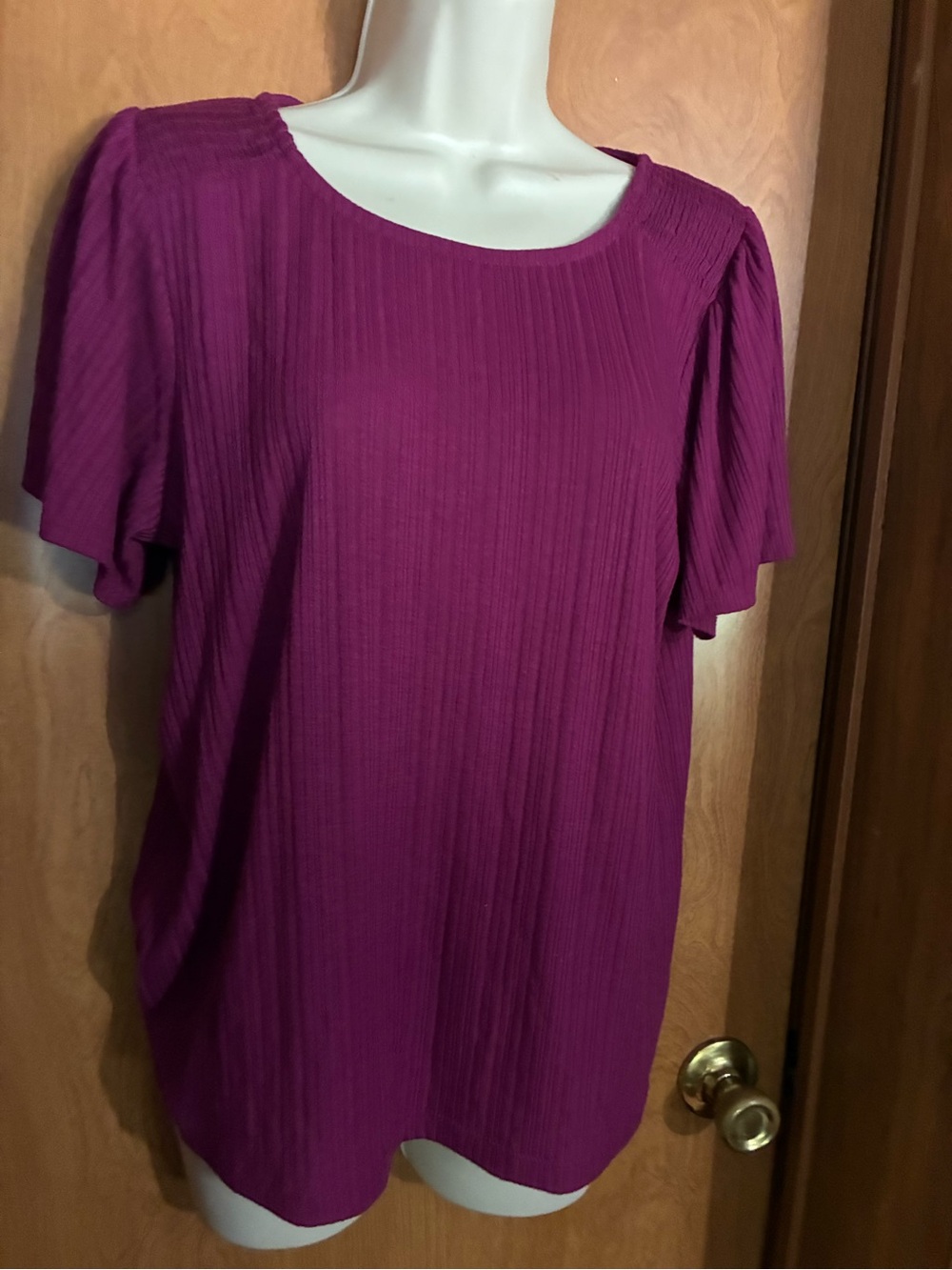 Women’s Purple Short Sleeve Scoop Neck Top